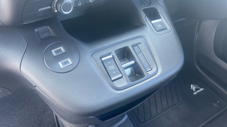 Citroen Berlingo 100kW Plus XL 52kWh 5dr Auto [7 Seat] Electric Estate